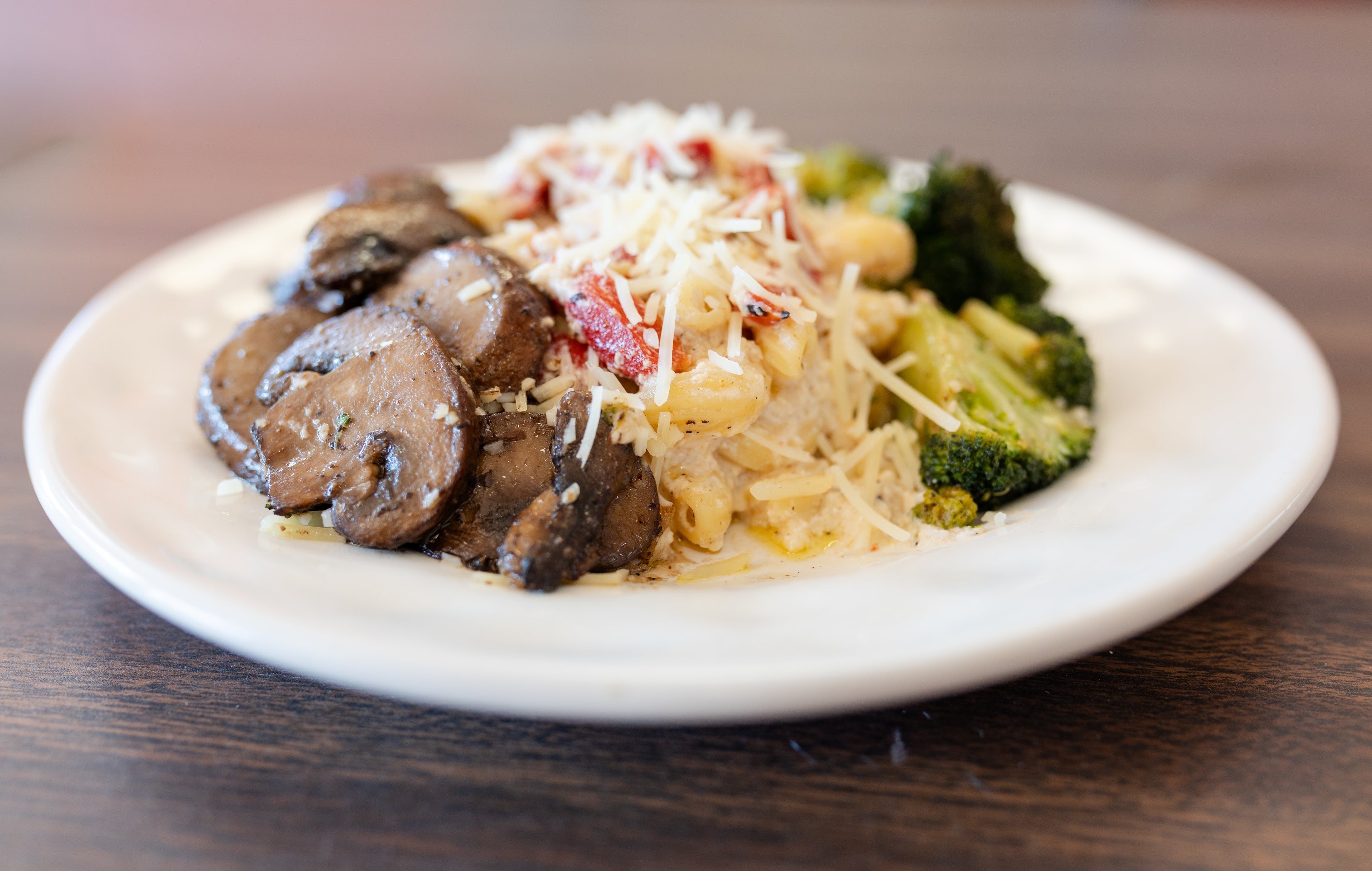 ROASTED RED PEPPER ALFREDO